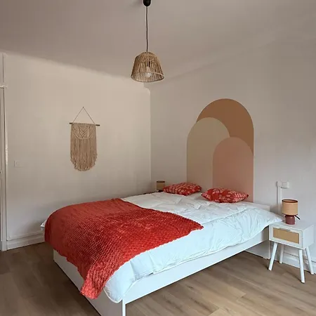La Bulle D Ax Apartment *